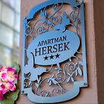 Hersek * موستار
