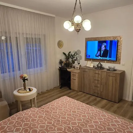 Hersek Мостар